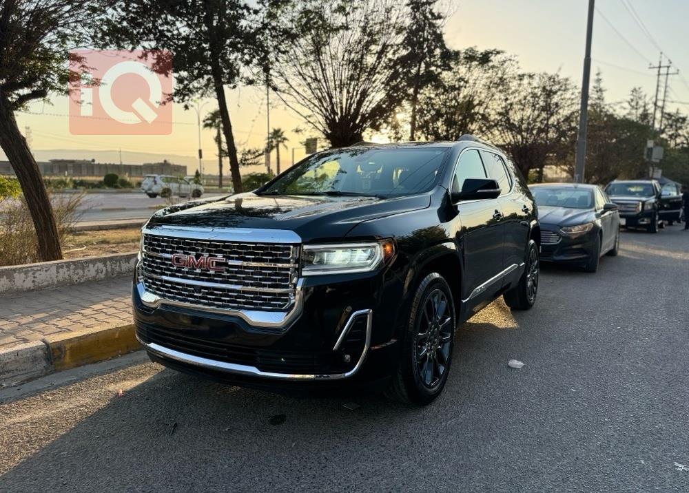 جي ام سي اكاديا